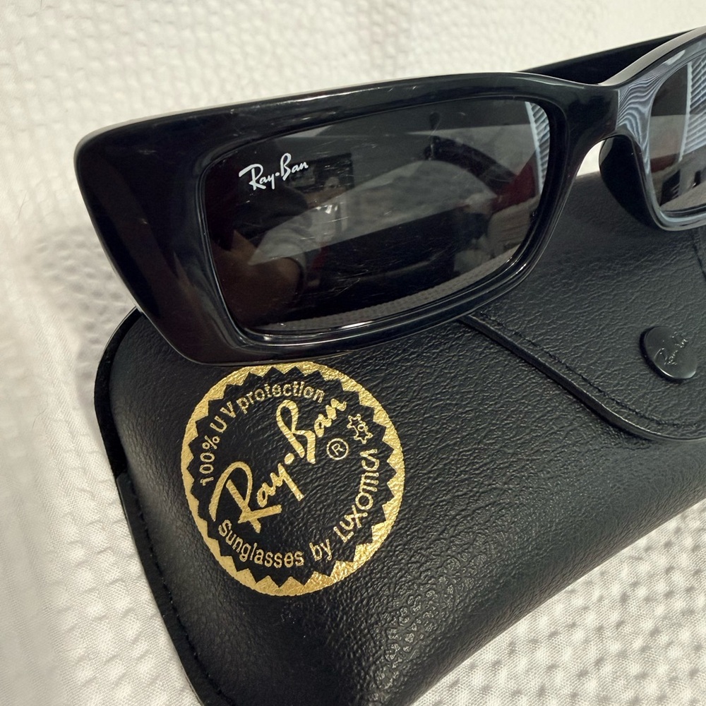 Ray-Ban Black Teru Bio-Based Rectangular Sunglass… - image 3